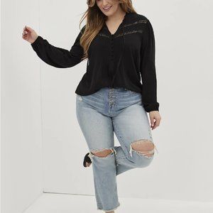 Torrid RAYON TWILL CROCHET INSET TOP Size 3